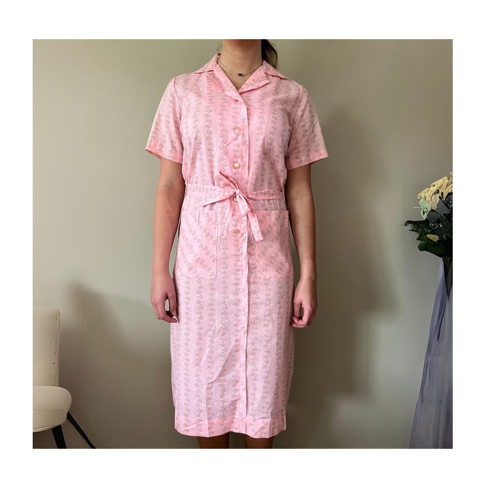 Deadstock 1960s Vintage Womens Spring Flowers Shirt House Dress Carolina Maid